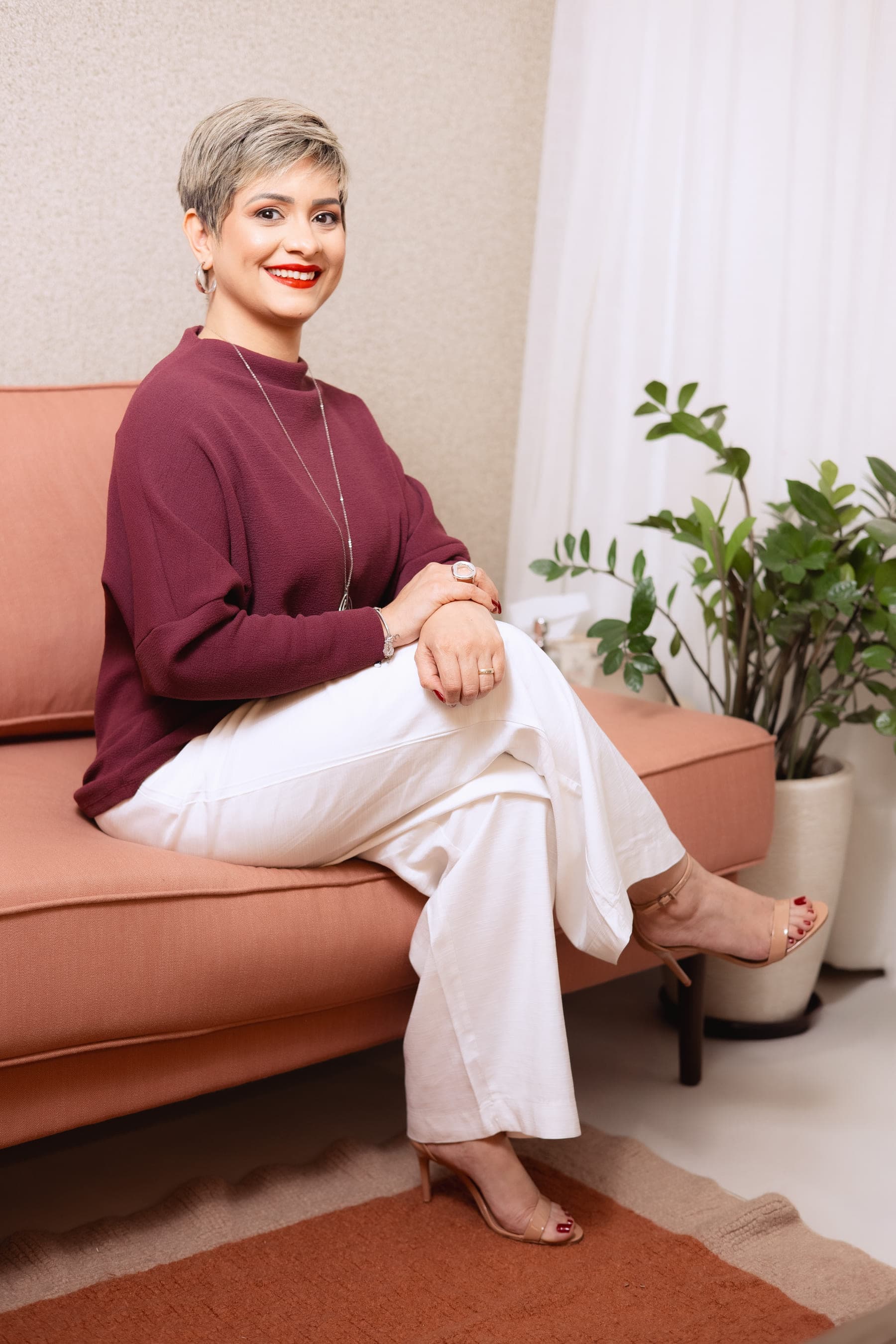 Alessandra Dária Ferreira no consultório